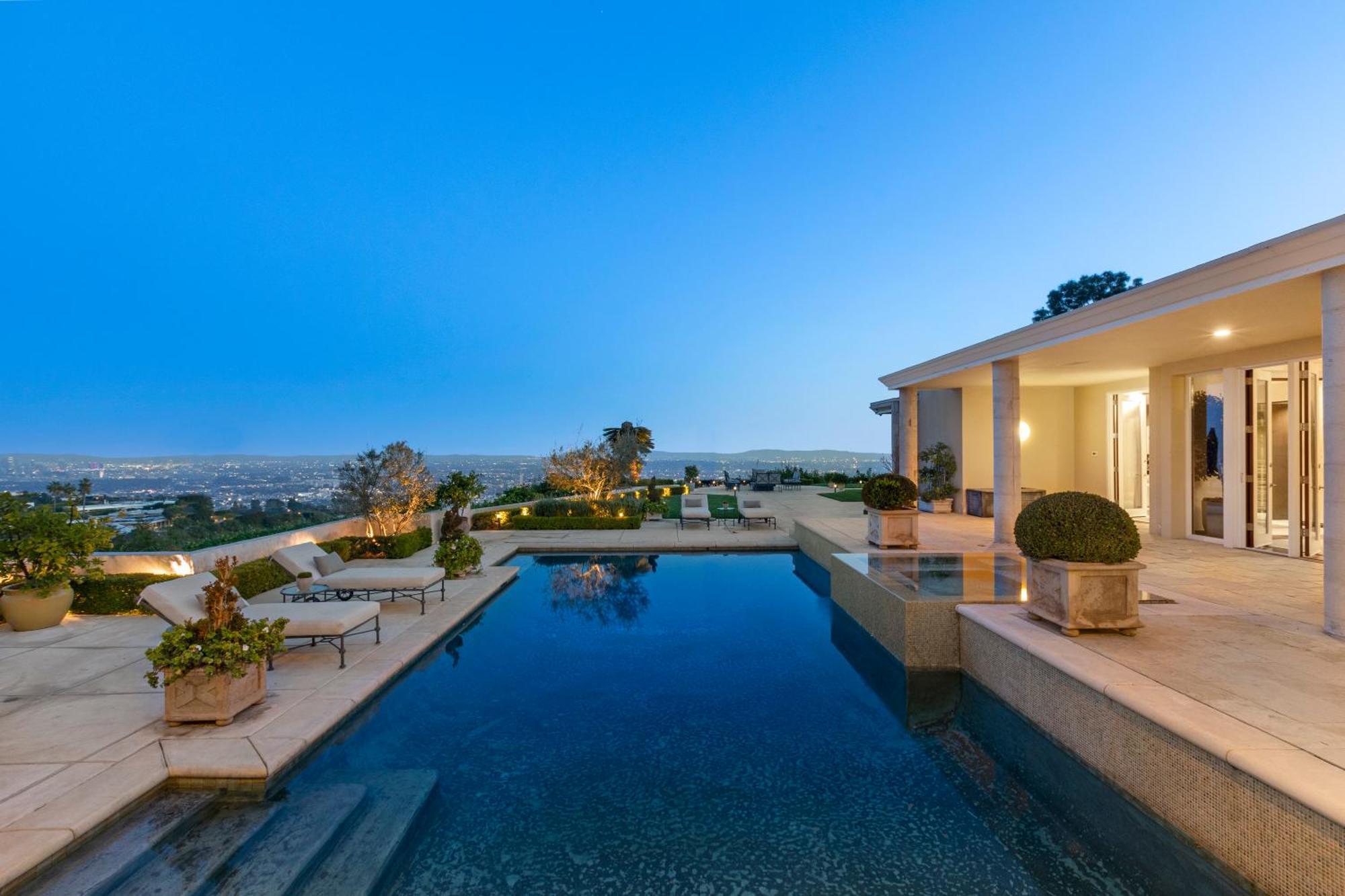 Trousdale Grand Villa Los Angeles Eksteriør bilde